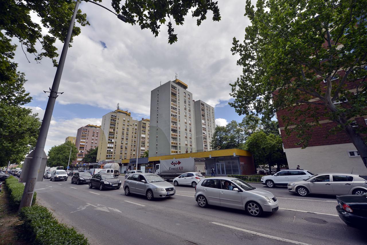 Panorama City Apartman 佩奇 外观 照片